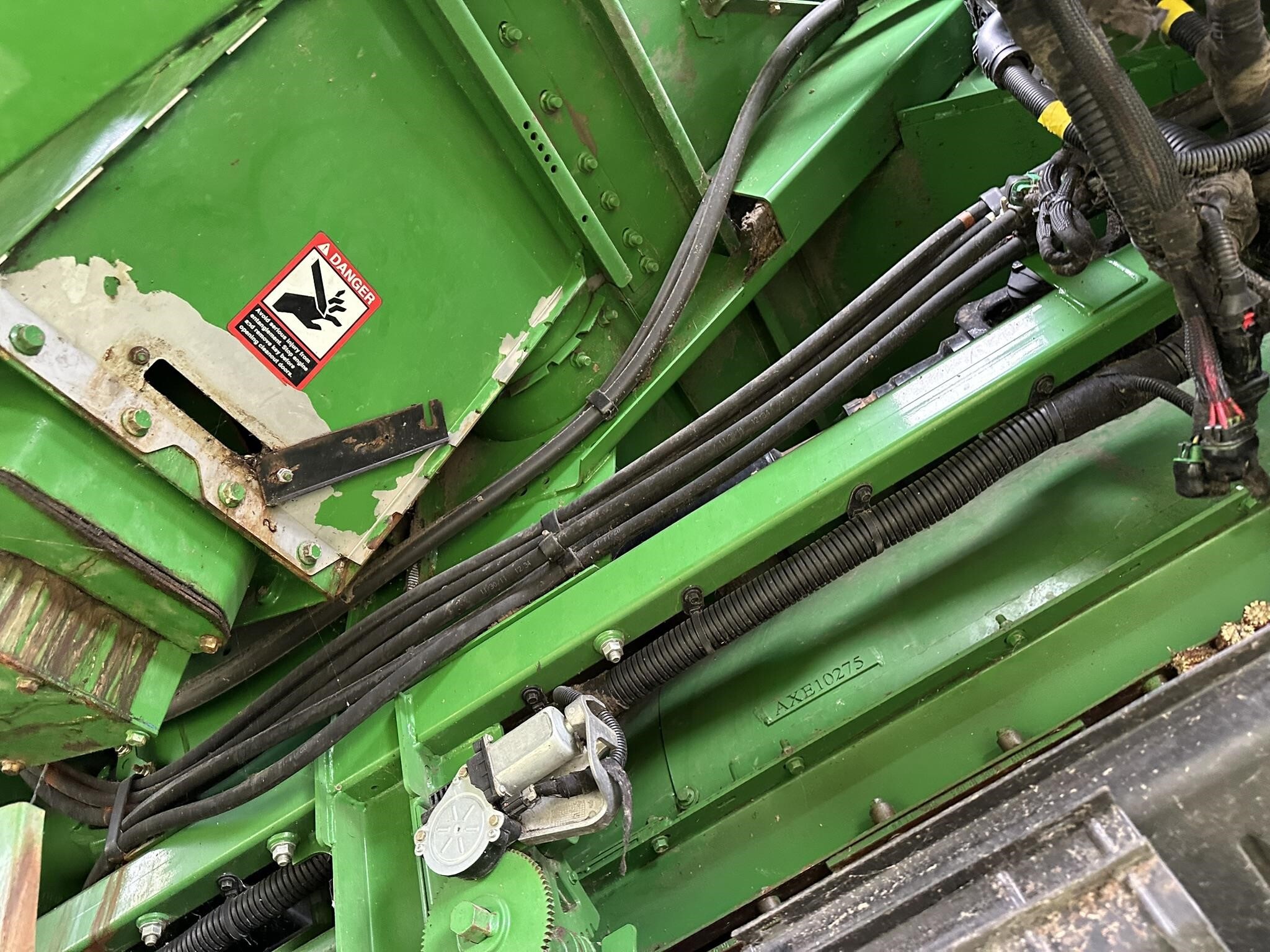 2012 John Deere S680 Combine