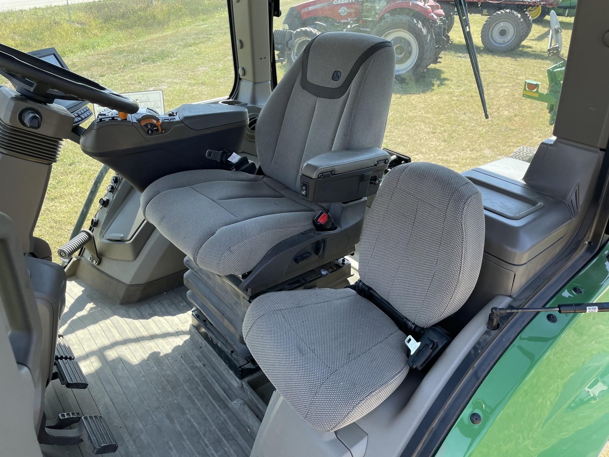 2022 John Deere 8RX 410 Tractor