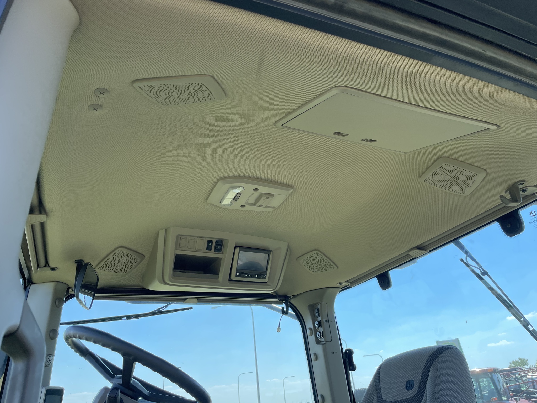 2022 John Deere 8RX 410 Tractor