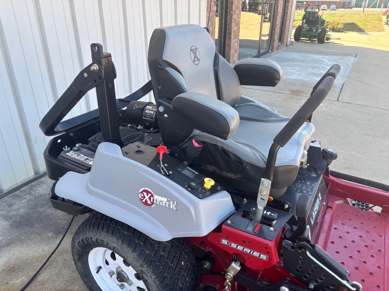 2023 Exmark LZS749AKC524A2 Lawn Mower