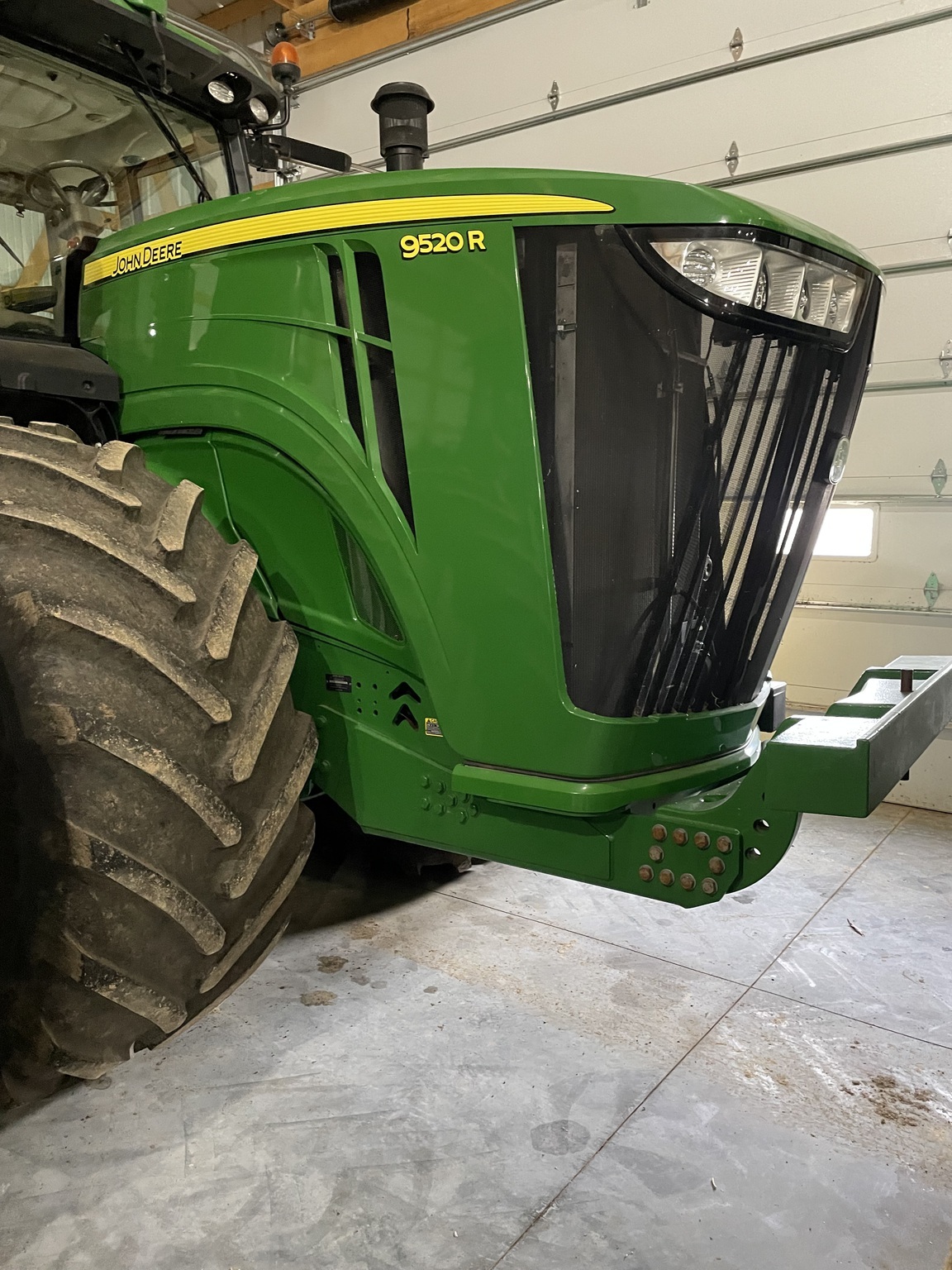 2019 John Deere 9520R Tractor