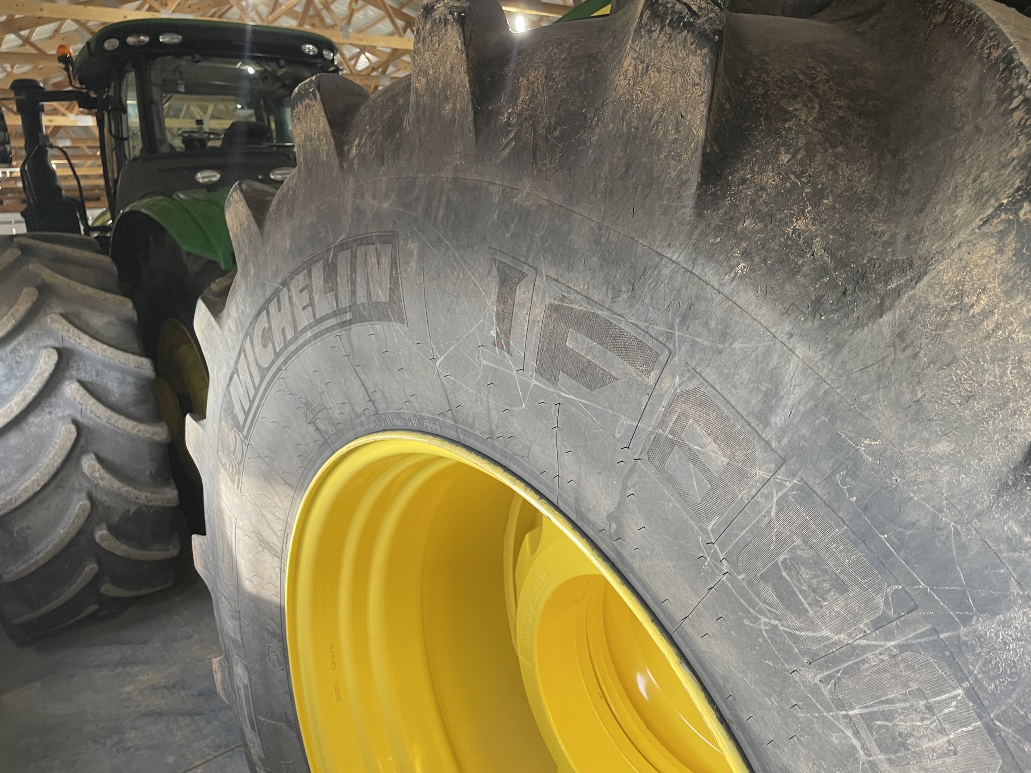 2019 John Deere 9520R Tractor