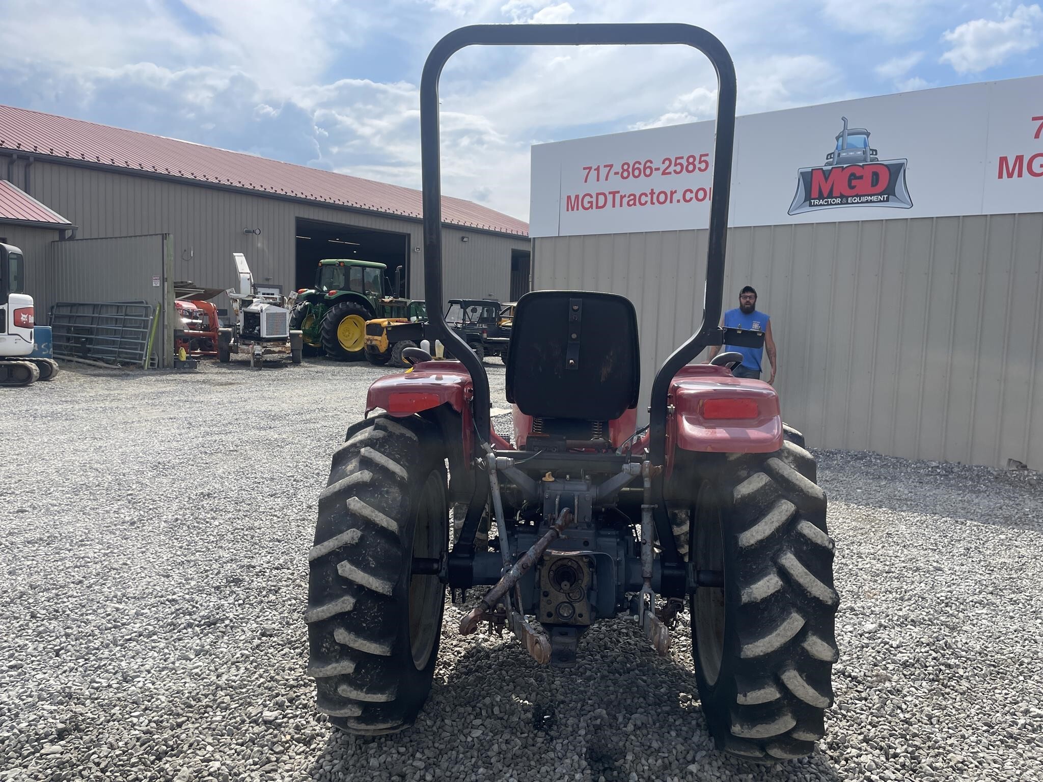  Case IH D29 Tractor