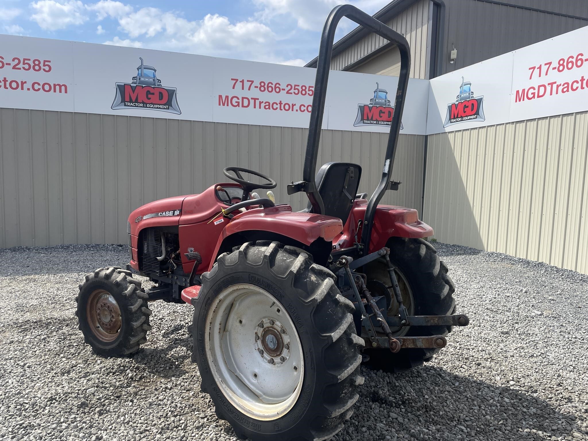  Case IH D29 Tractor