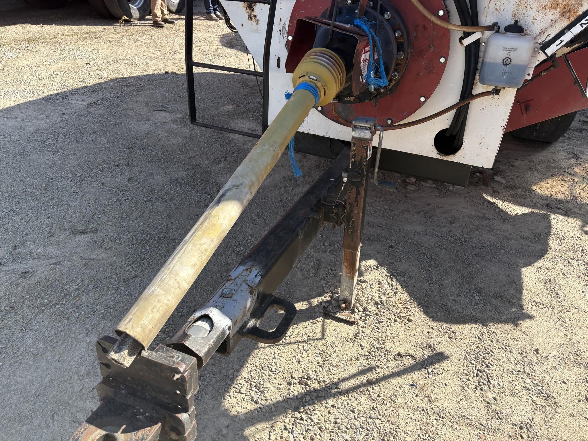  Roto Mix 403-12 Grinders and Mixer