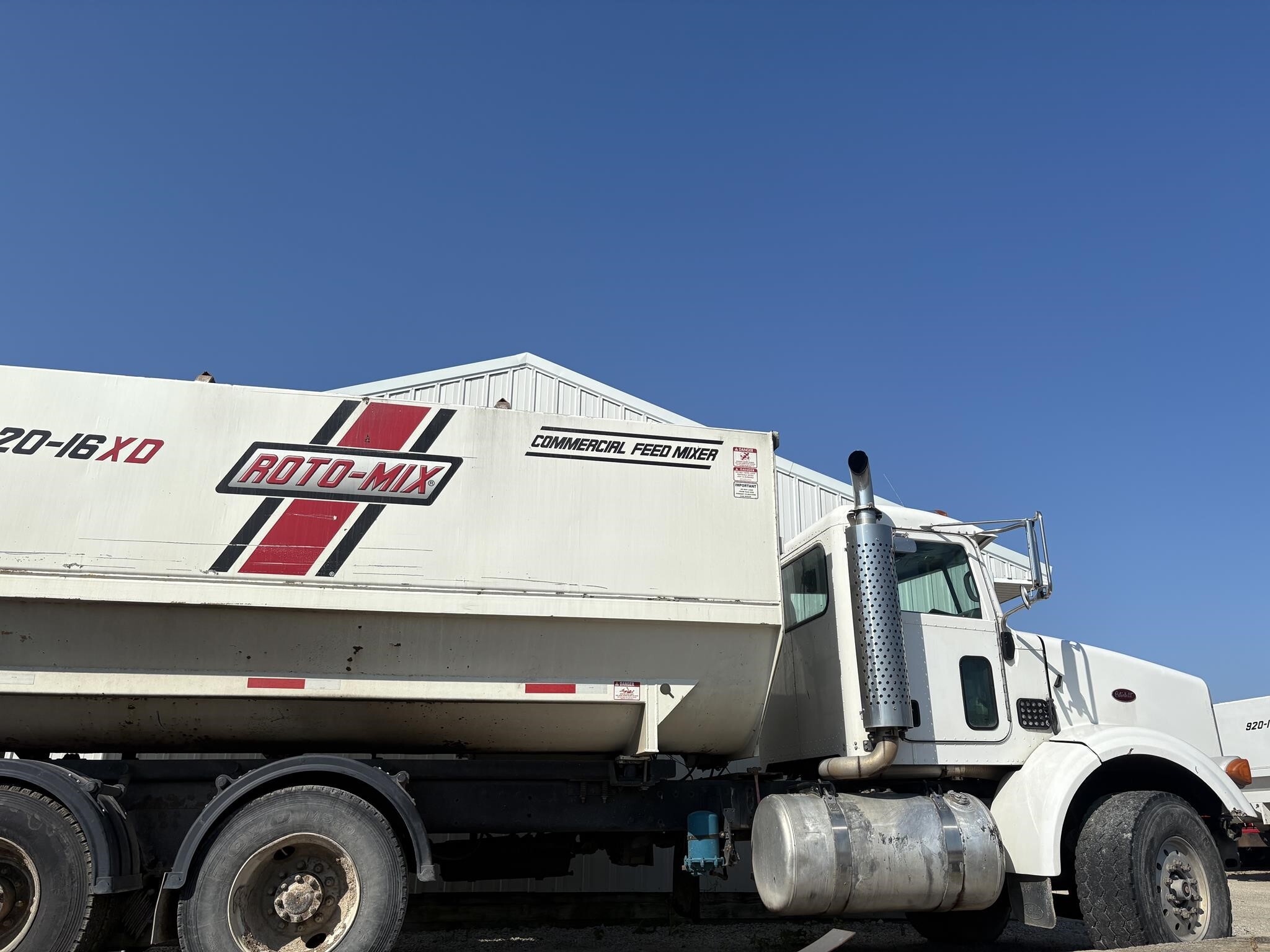  Roto Mix 620-16XD Grinders and Mixer