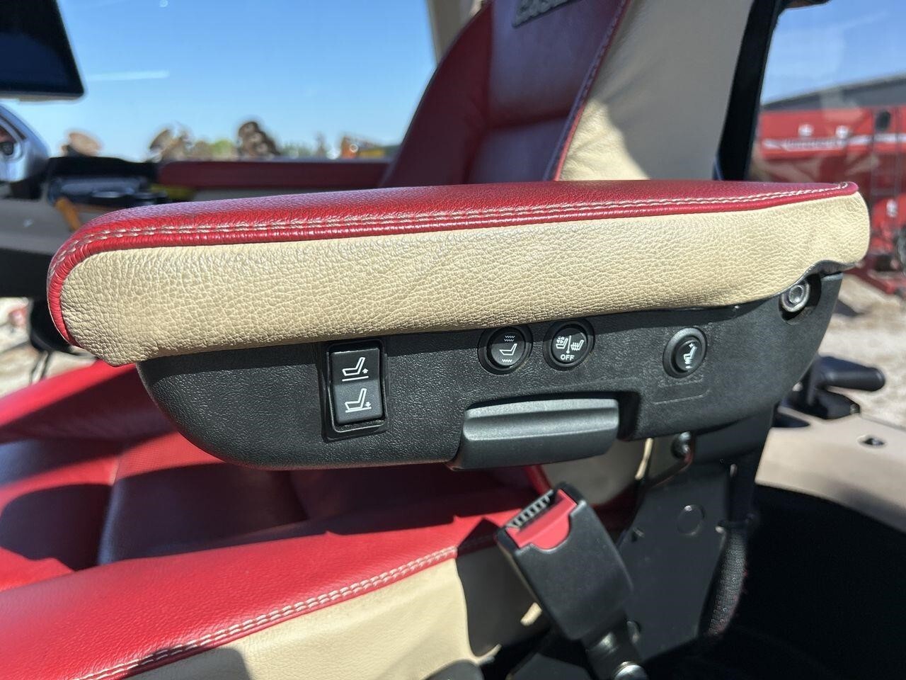 2024 Case IH MAGNUM 380 AFS CONNECT CVX Tractor