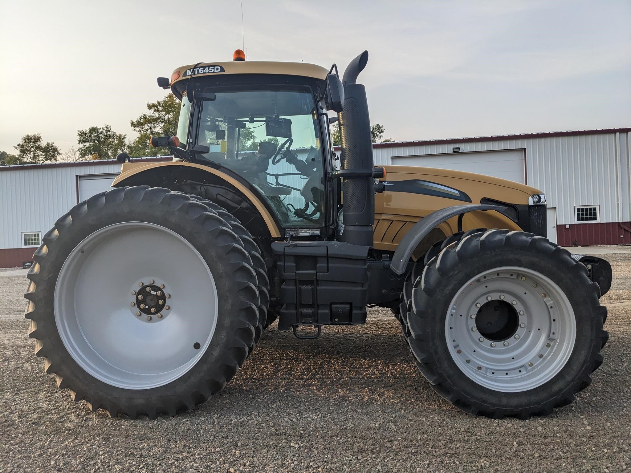 2014 Challenger MT645D Tractor