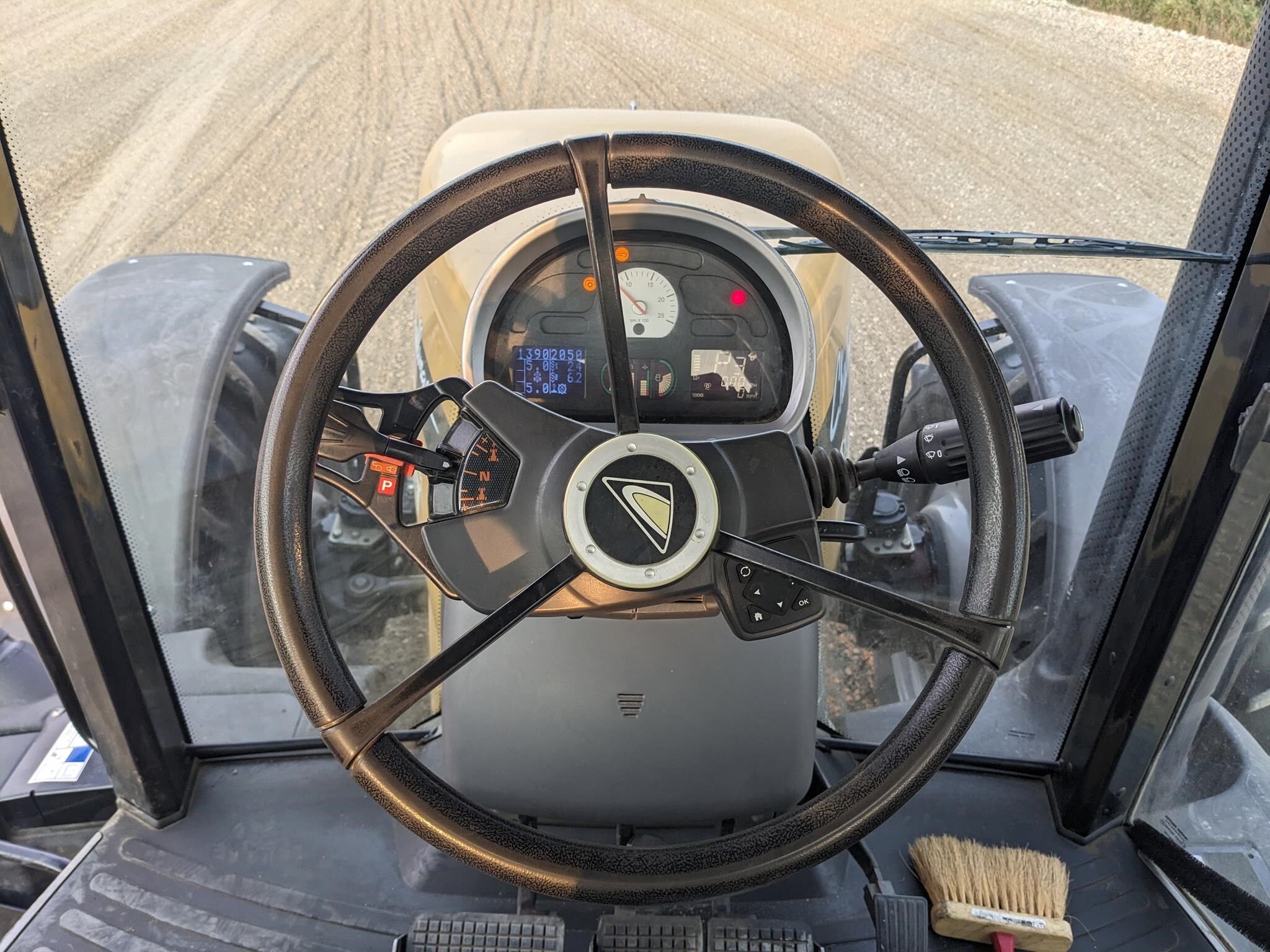 2014 Challenger MT645D Tractor