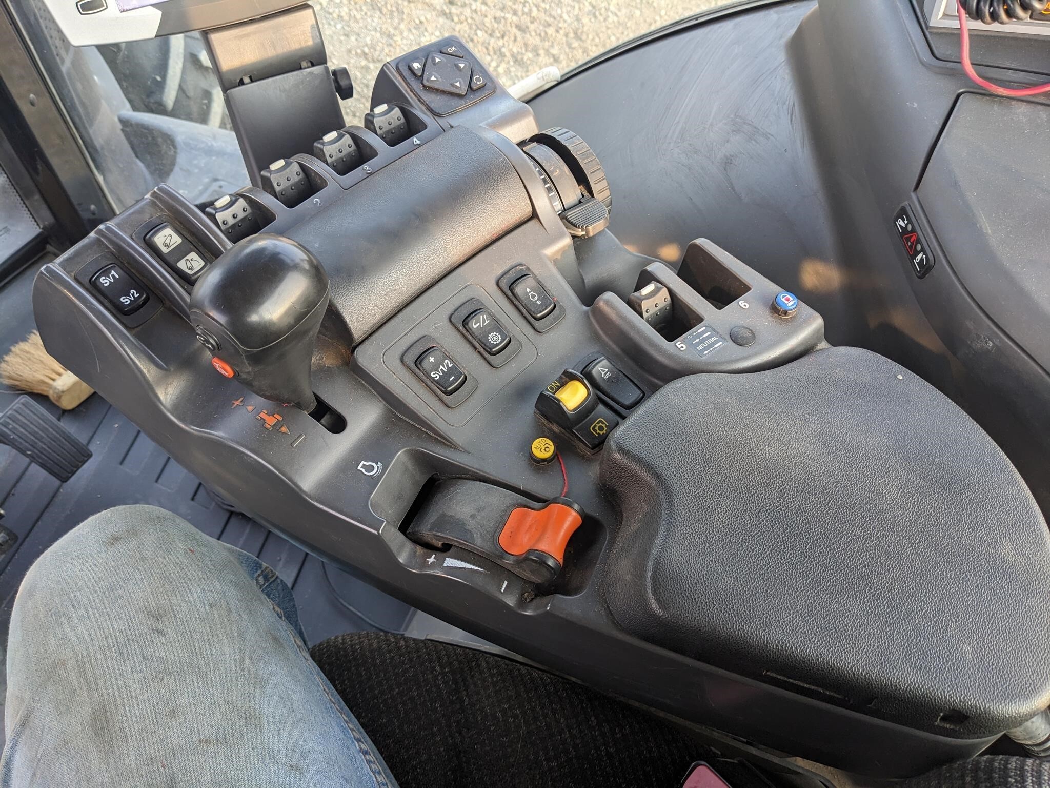 2014 Challenger MT645D Tractor