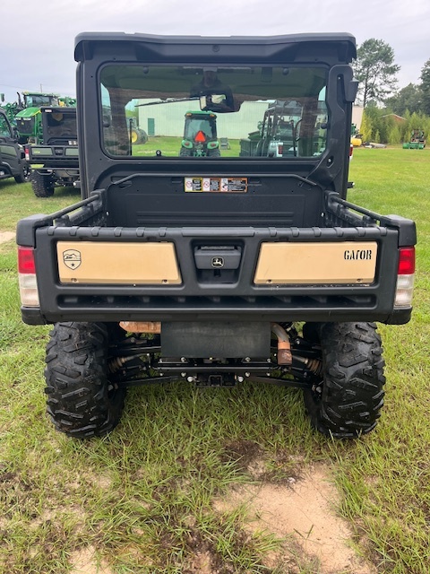 2022 John Deere XUV 835M ATVs and Utility Vehicle