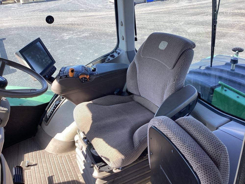 2019 John Deere 9520RX Tractor