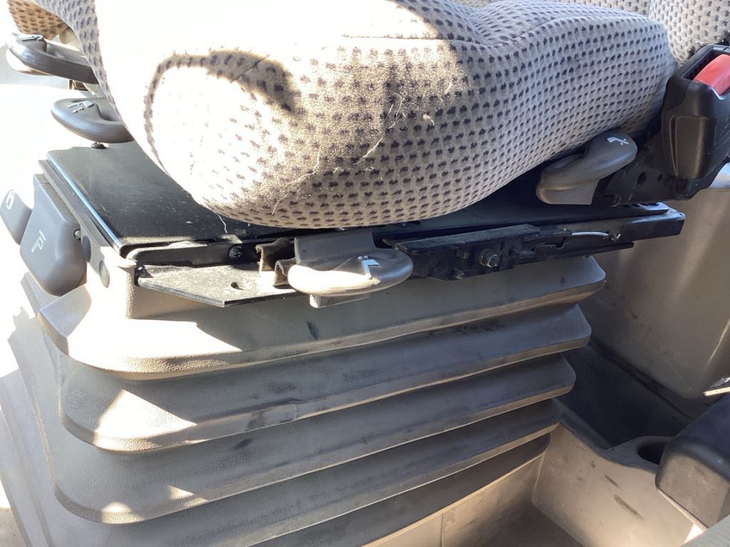 2019 John Deere 9520RX Tractor