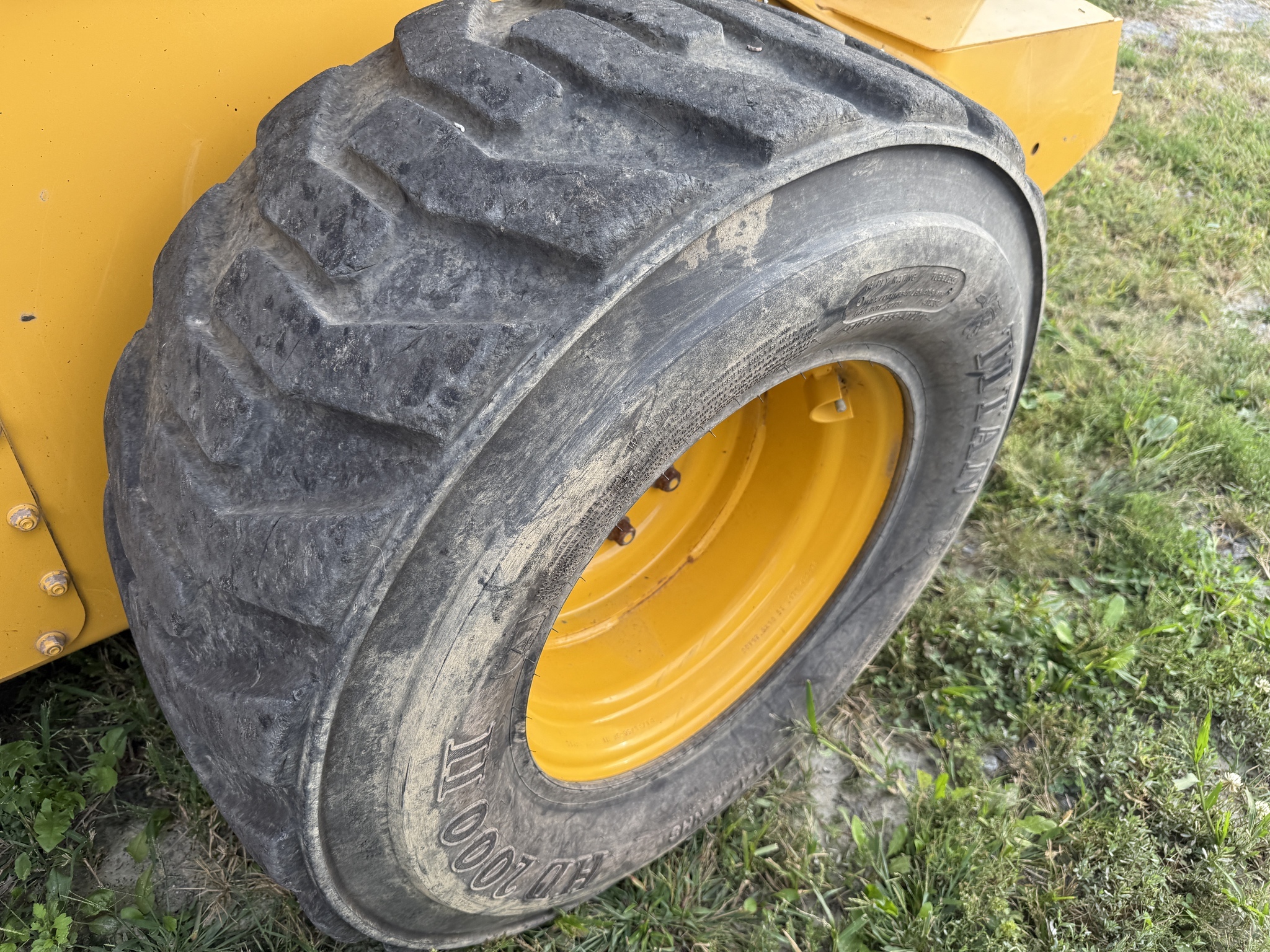 2016 Deere 330G Skid Steer