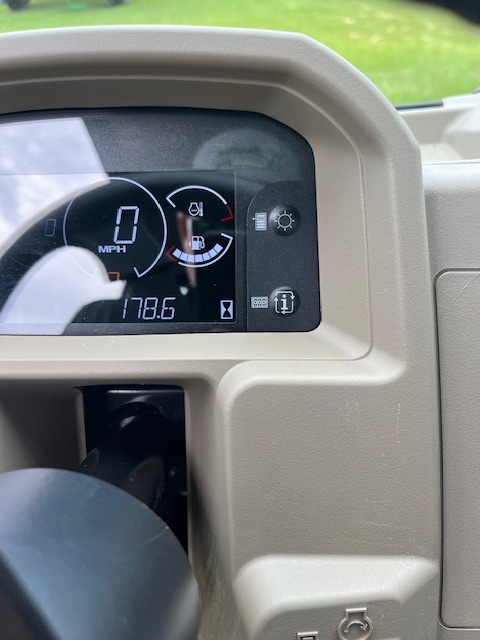 2024 John Deere 835R ATVs and Utility Vehicle