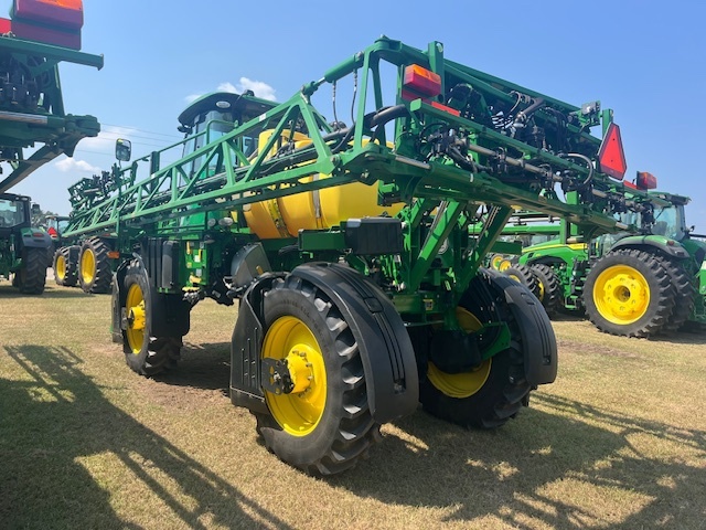 2022 John Deere R4023 Self-Propelled Sprayer