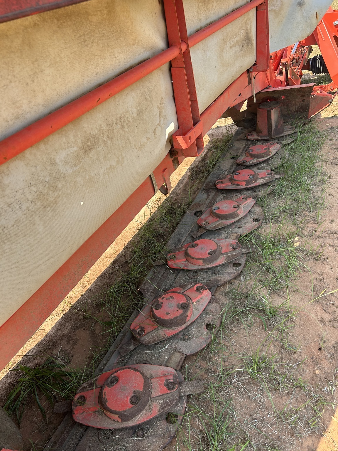 2022 Kuhn GMD310 Disk Mower
