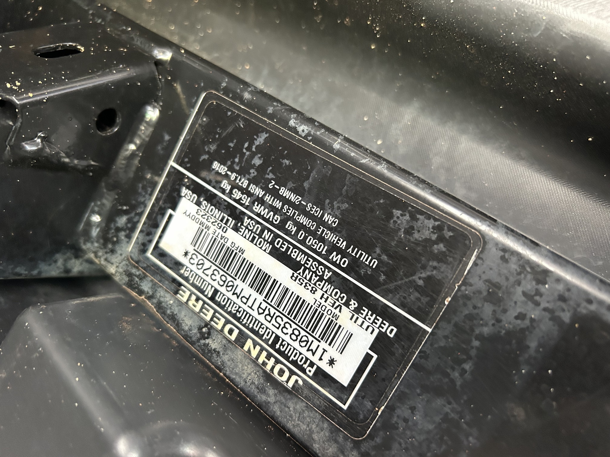 2023 John Deere XUV835R ATVs and Utility Vehicle