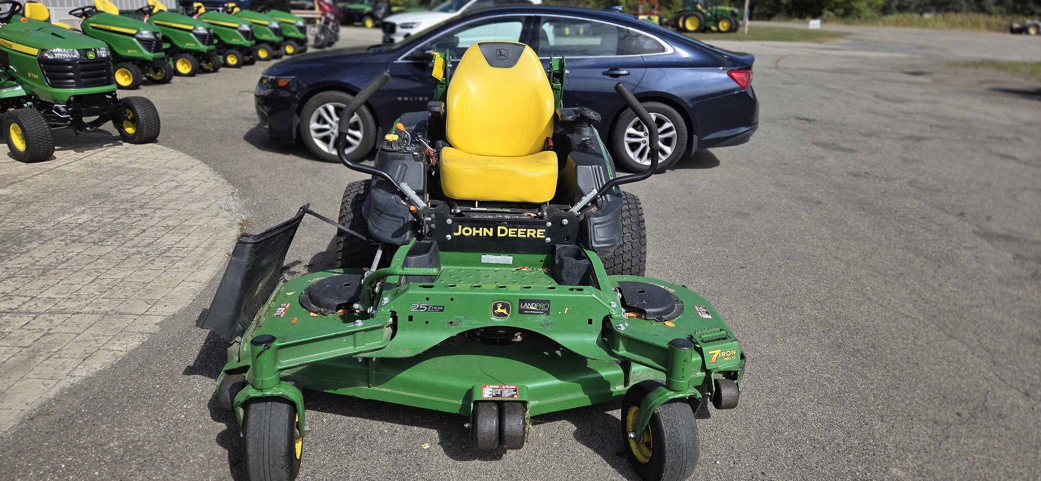 2022 John Deere Z950M Lawn Mower