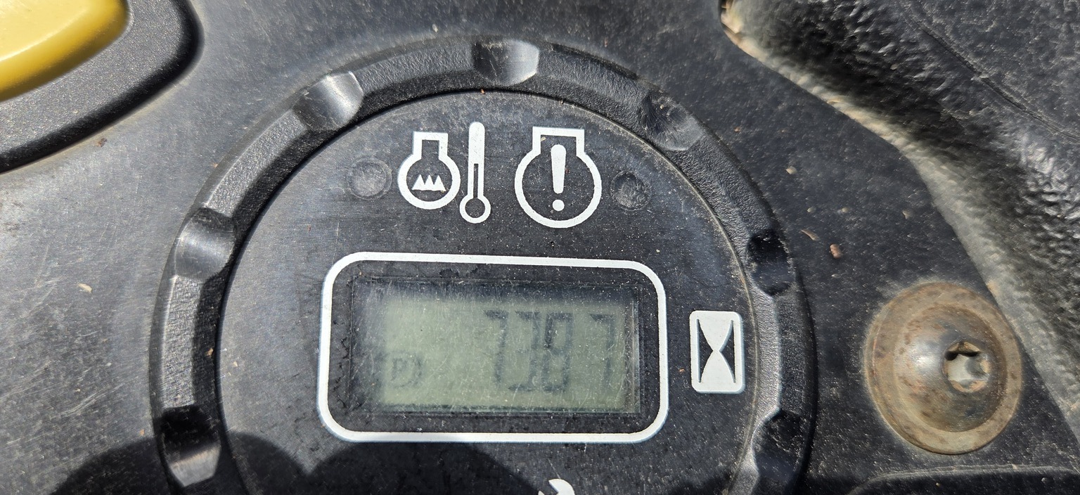 2022 John Deere Z950M Lawn Mower