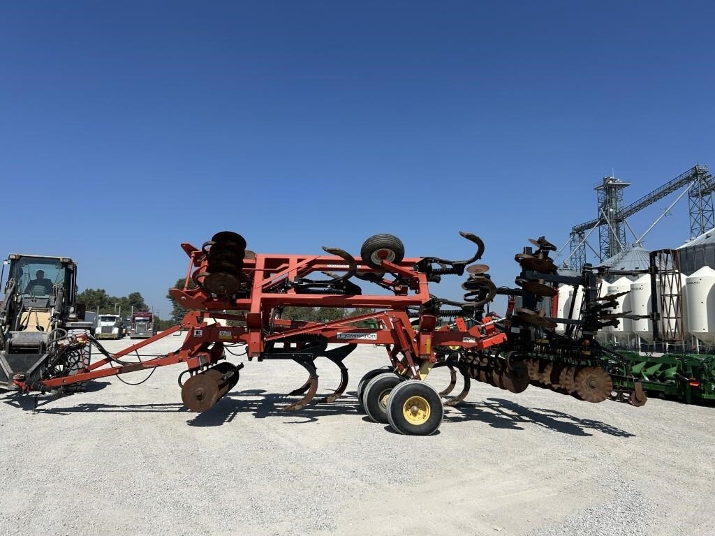 2009 Krause Dominator 4850 Disk Chisel