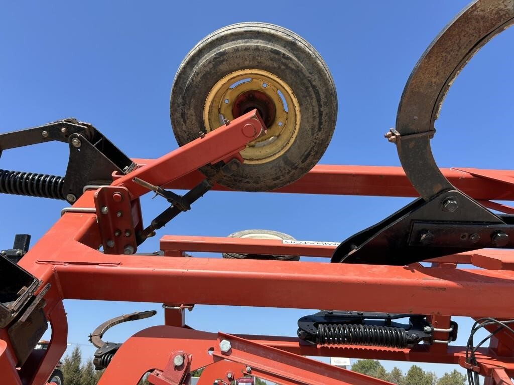 2009 Krause Dominator 4850 Disk Chisel