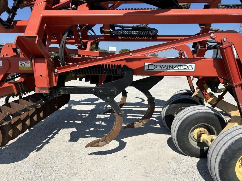 2009 Krause Dominator 4850 Disk Chisel