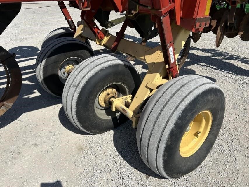 2009 Krause Dominator 4850 Disk Chisel