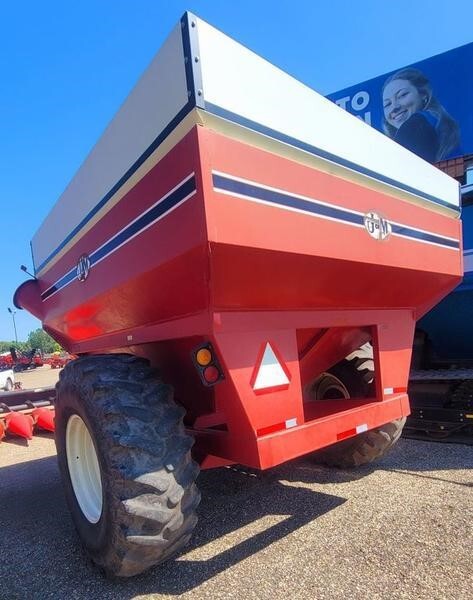 2004 J&M 525-14 Grain Cart