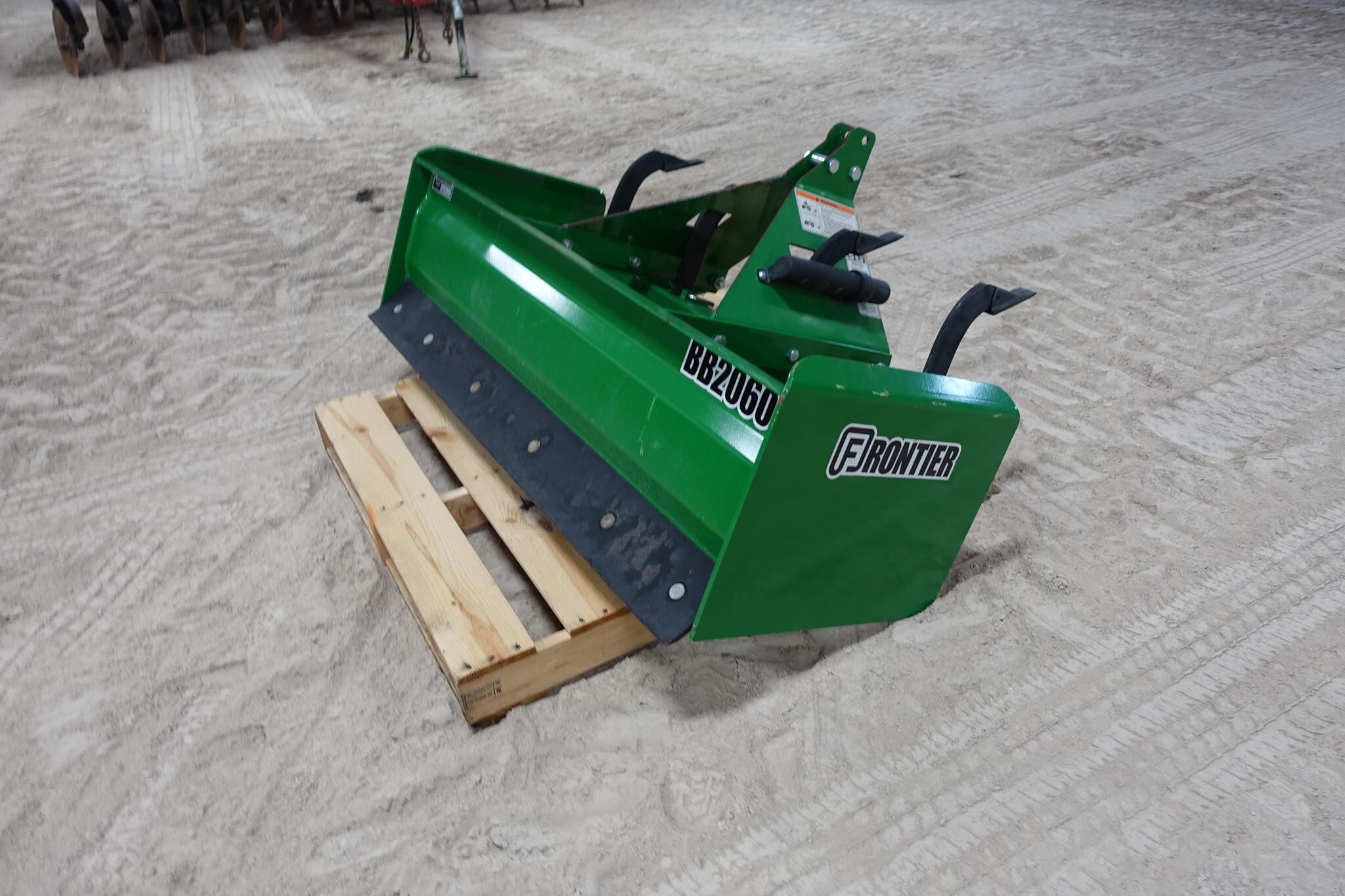  Frontier BB2060 Blade