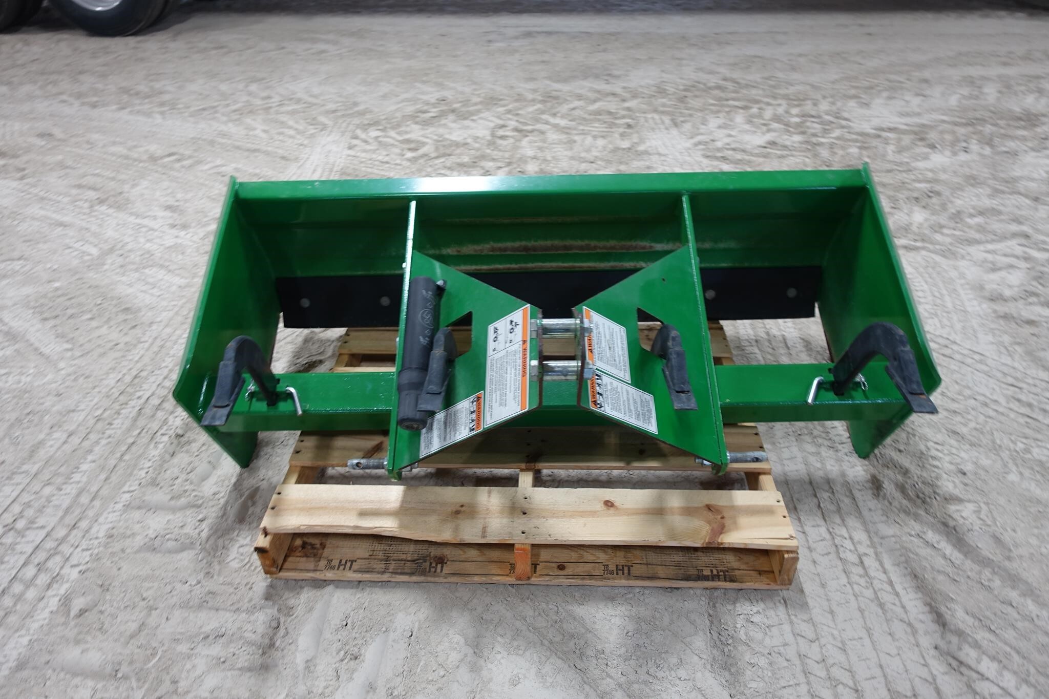  Frontier BB2060 Blade