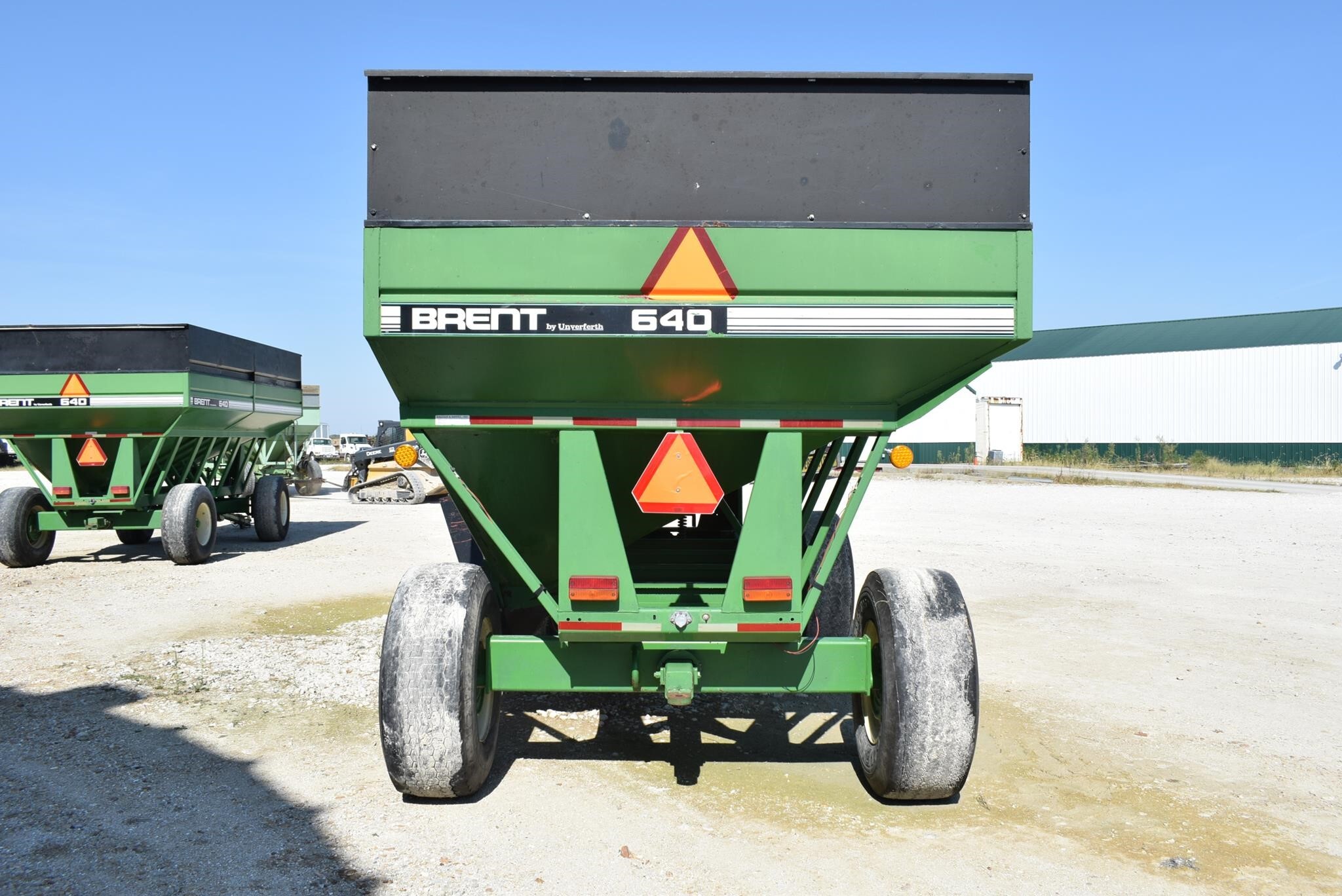  Brent 640 Gravity Wagon