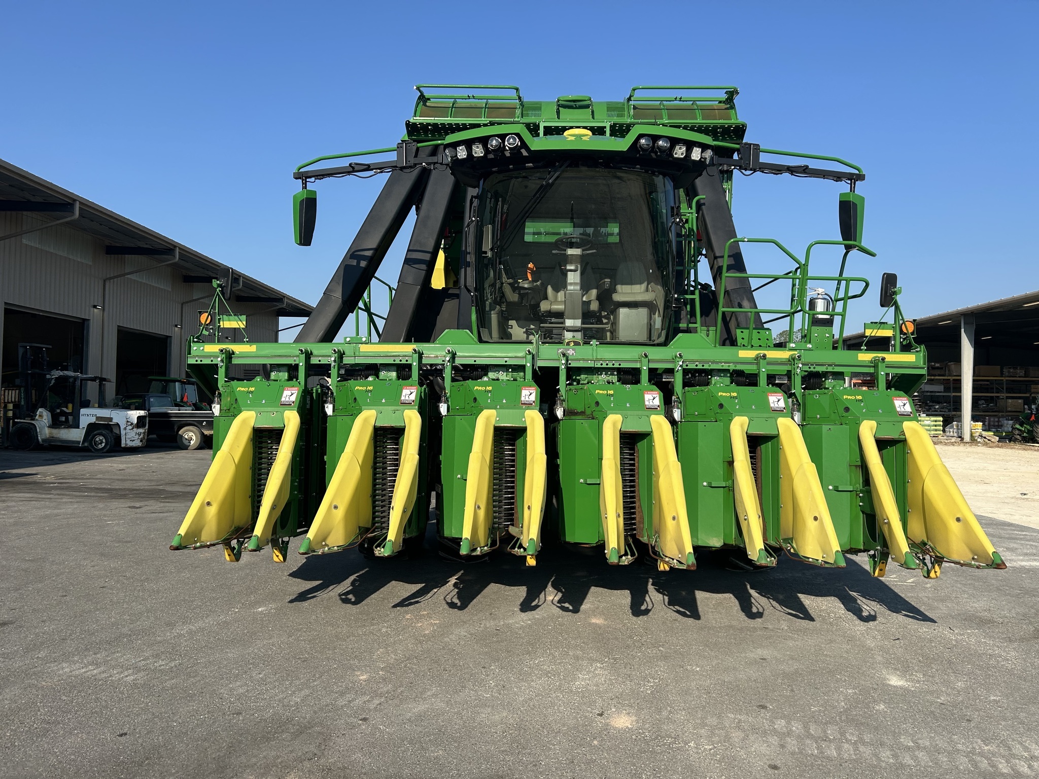 2024 John Deere CP770 Cotton Equipment