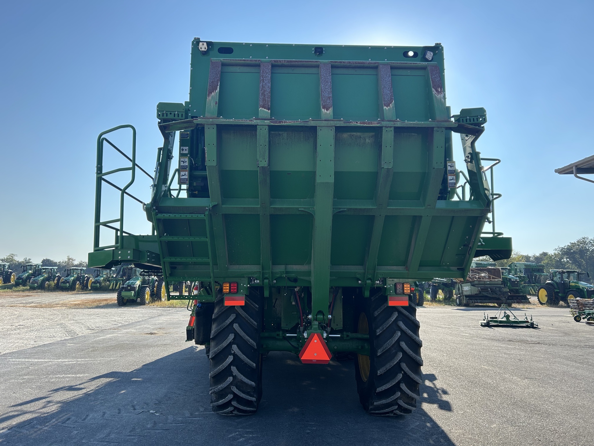 2024 John Deere CP770 Cotton Equipment