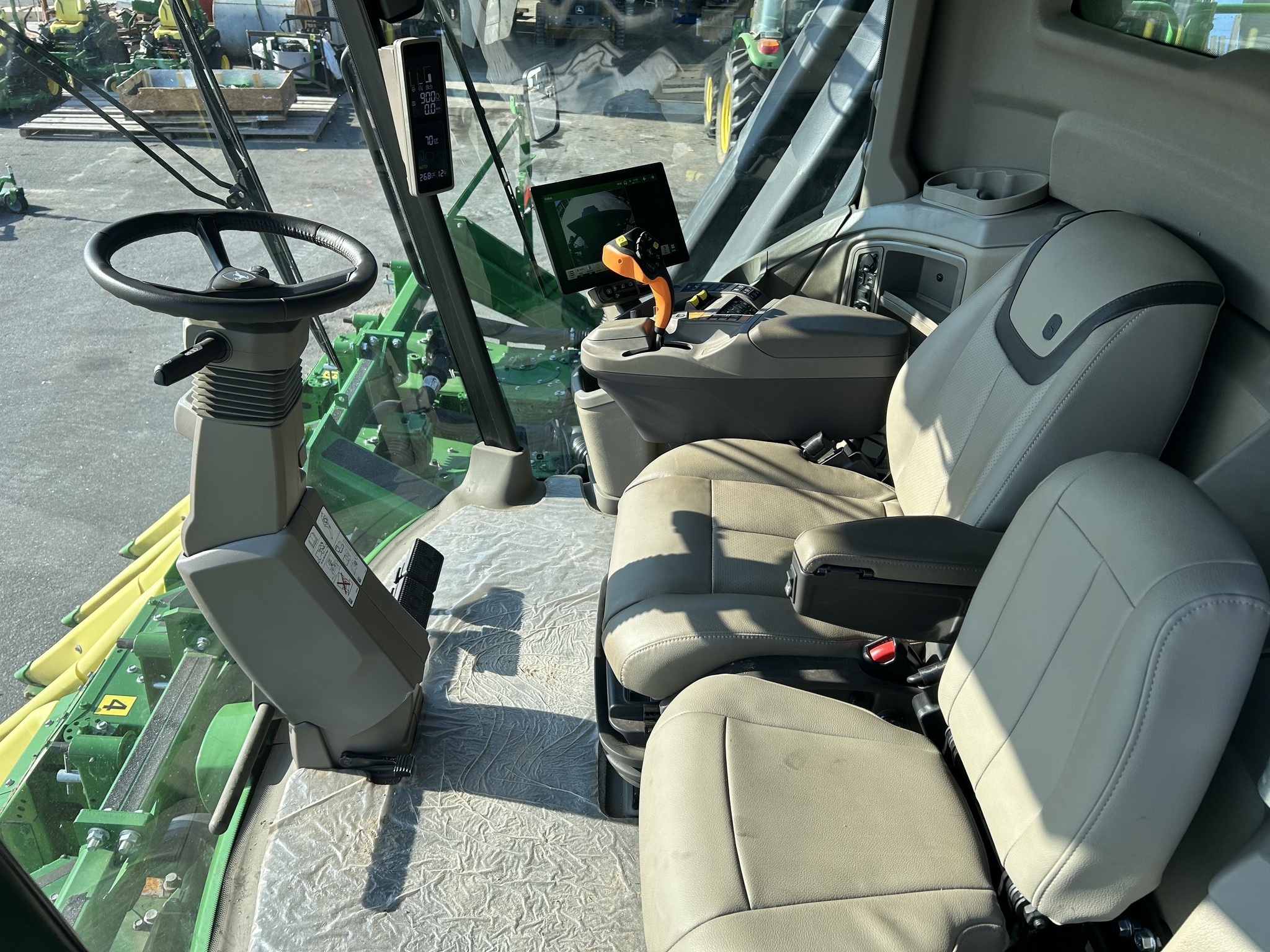 2024 John Deere CP770 Cotton Equipment
