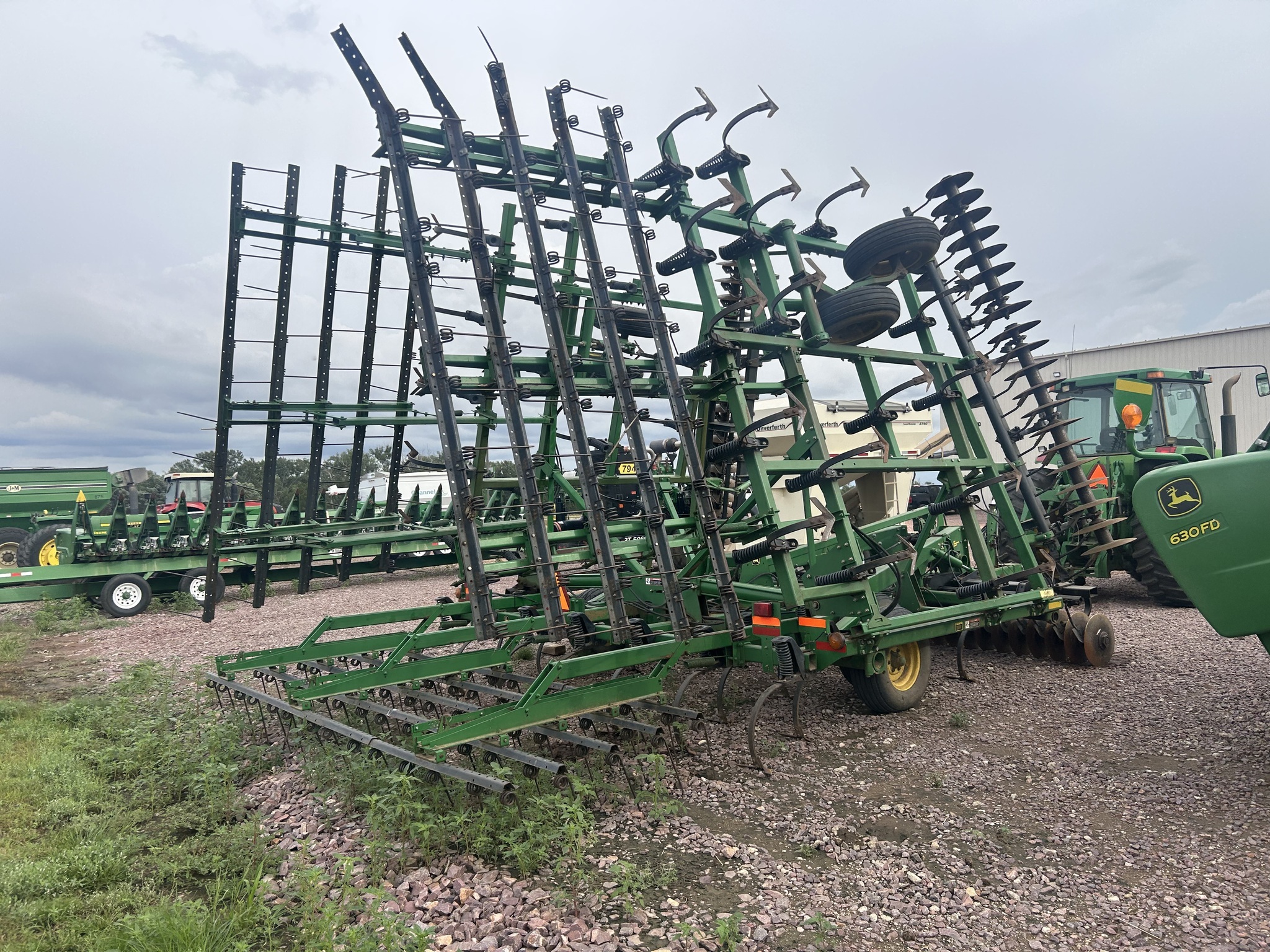 2003 John Deere 726 Soil Finisher