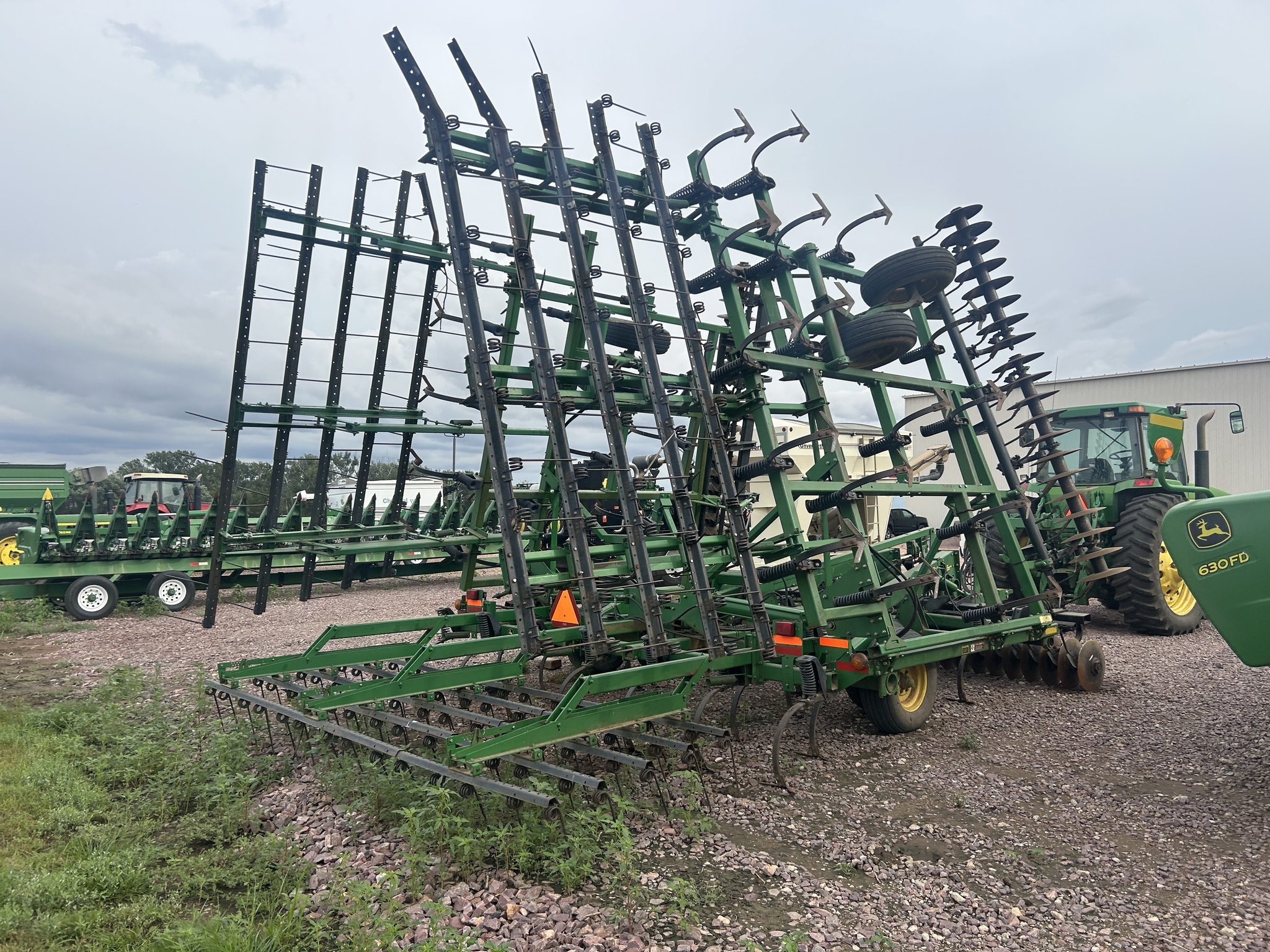 2003 John Deere 726 Soil Finisher