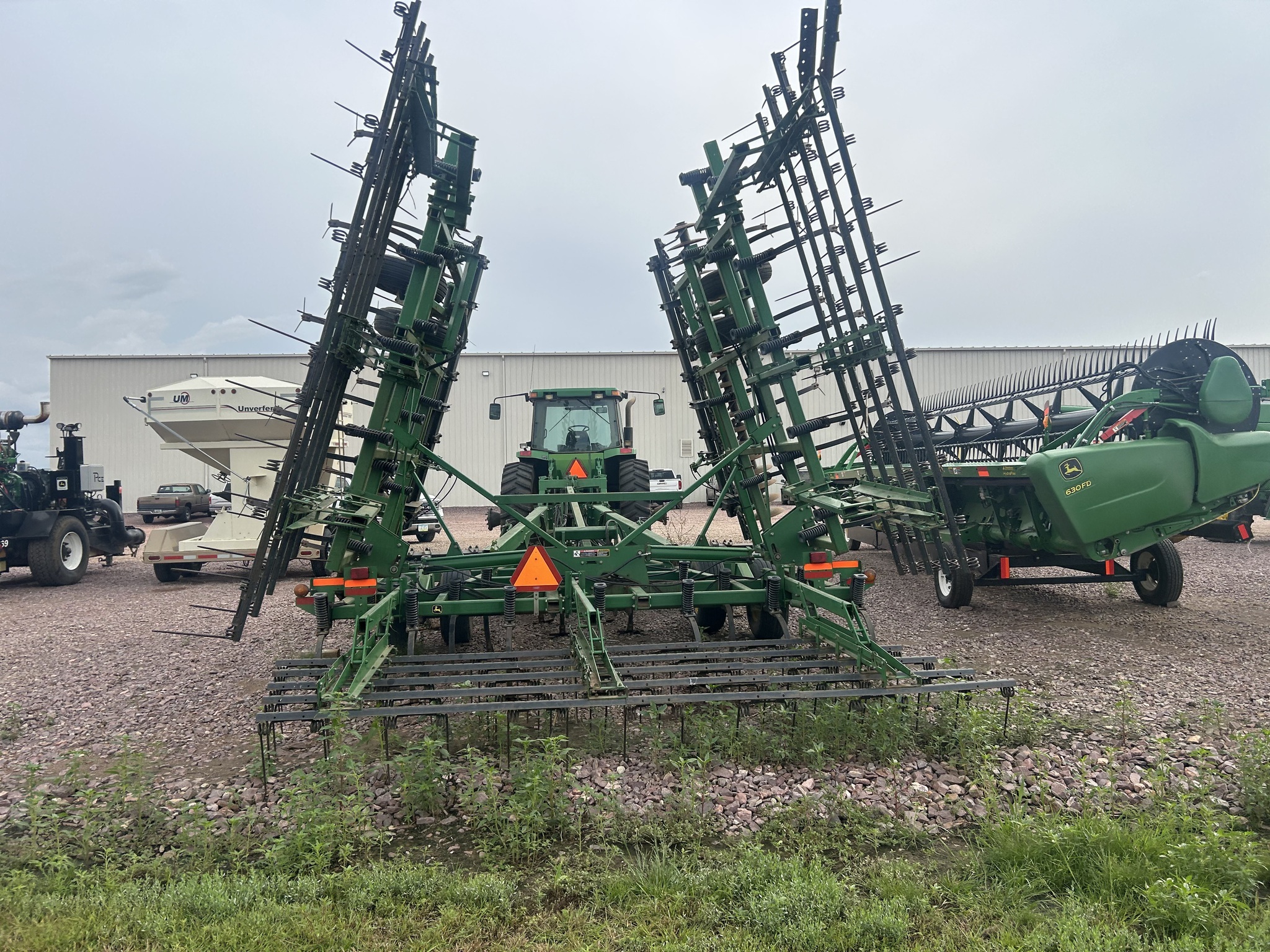 2003 John Deere 726 Soil Finisher