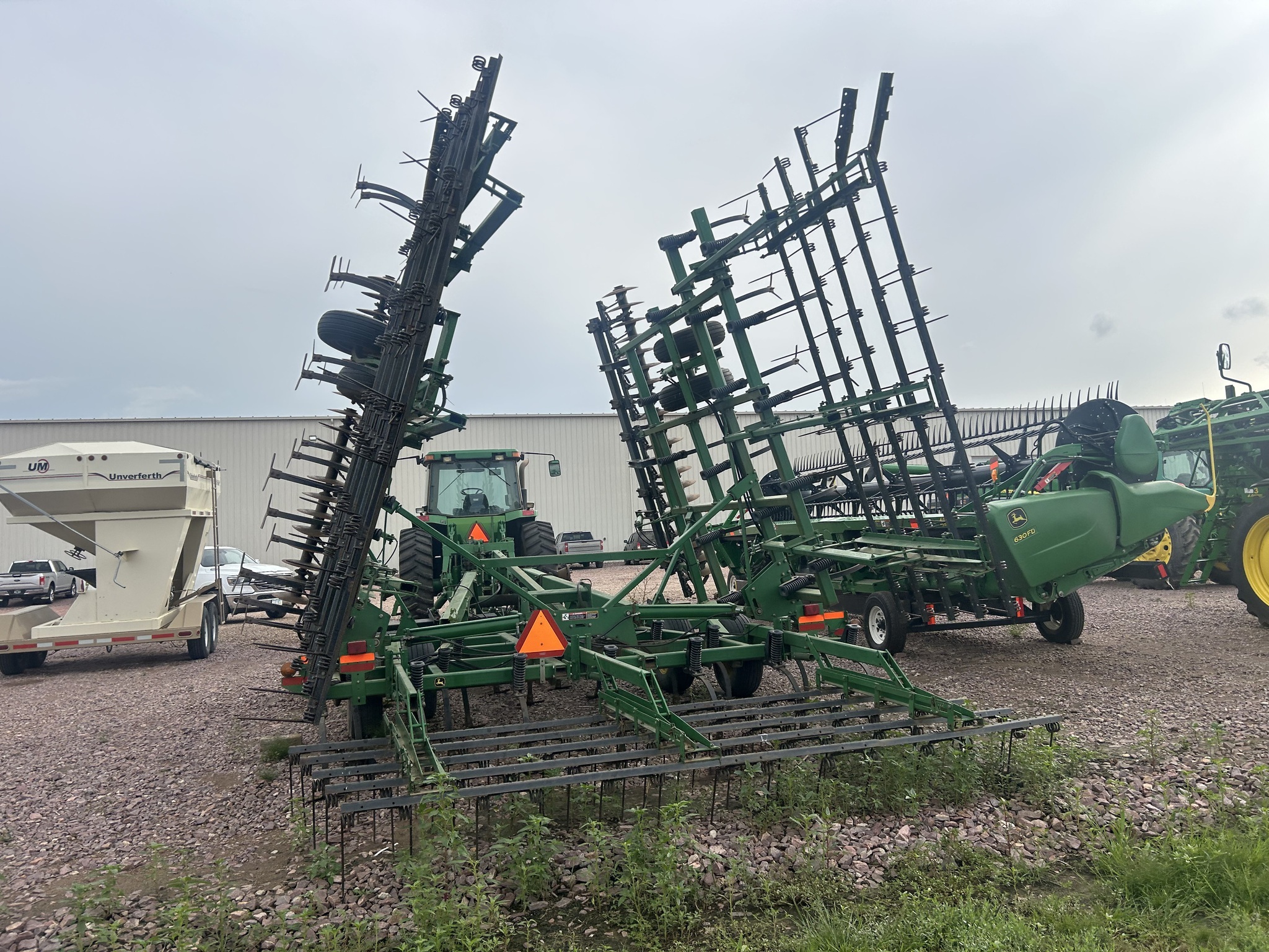 2003 John Deere 726 Soil Finisher
