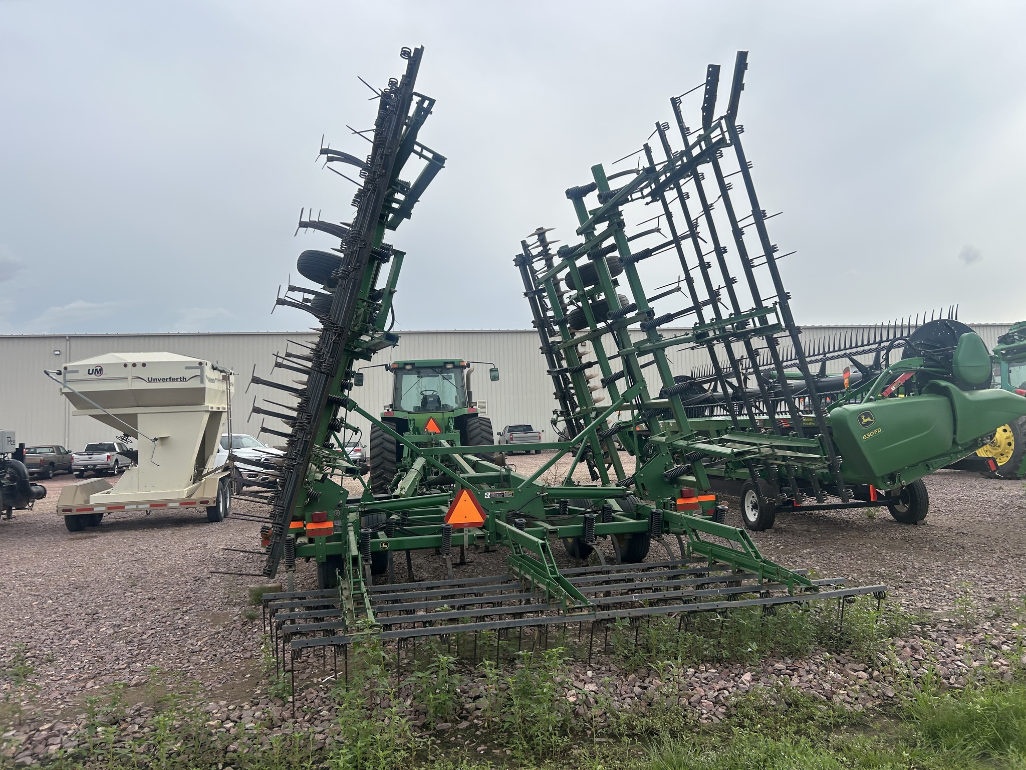 2003 John Deere 726 Soil Finisher