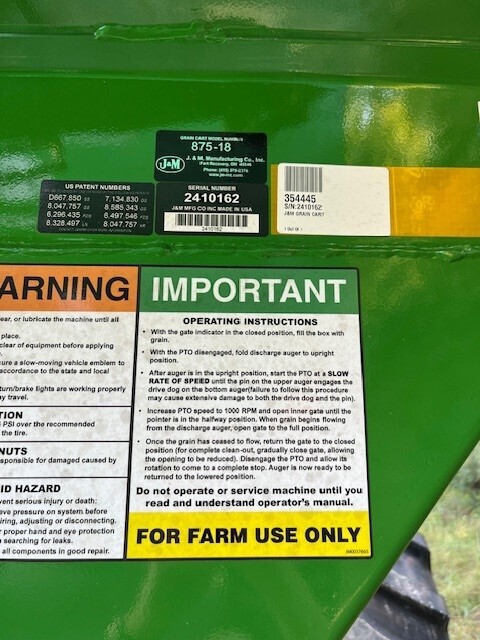 2024 J&M 875 Grain Cart