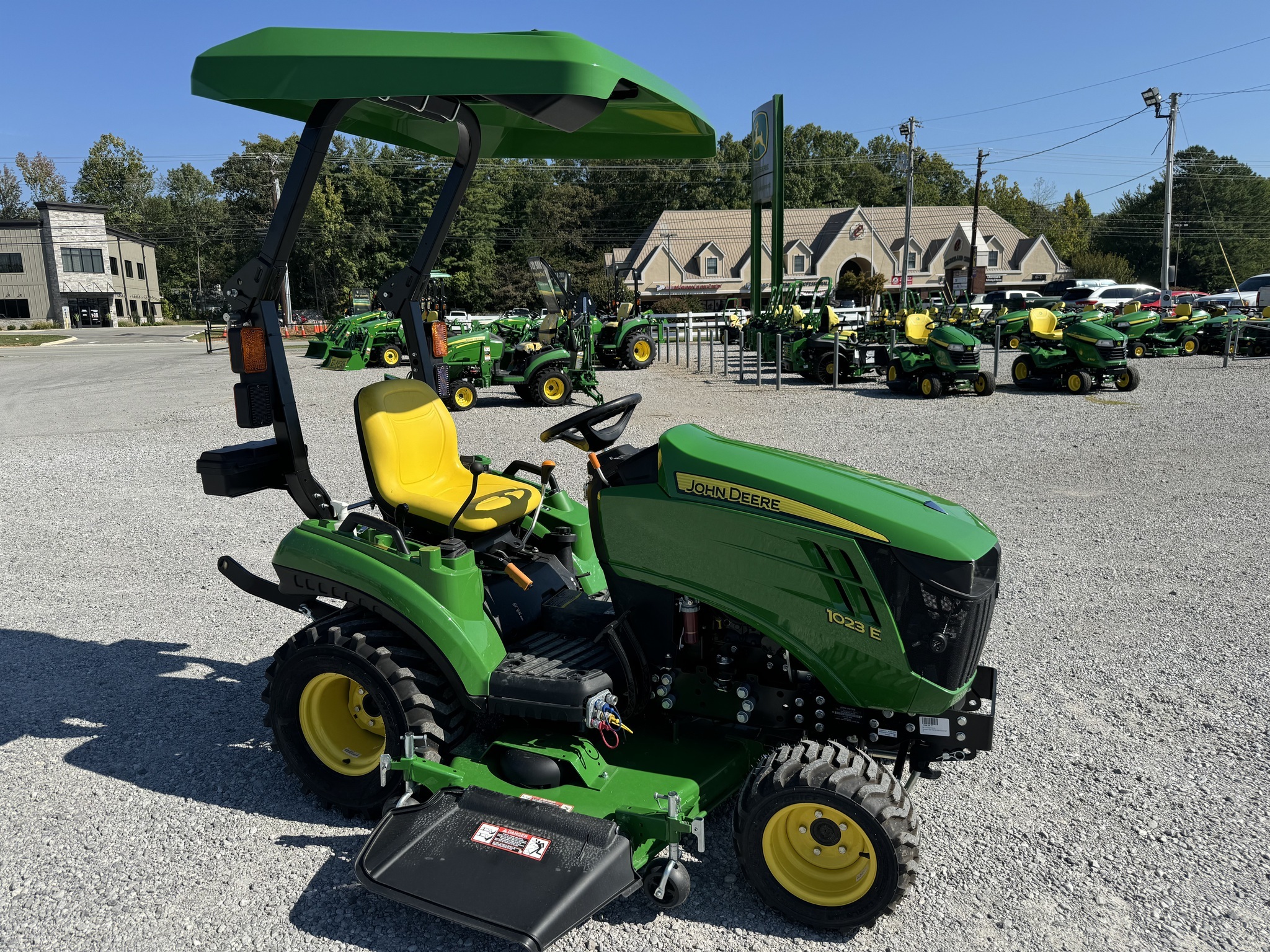2025 John Deere 1023E Tractor