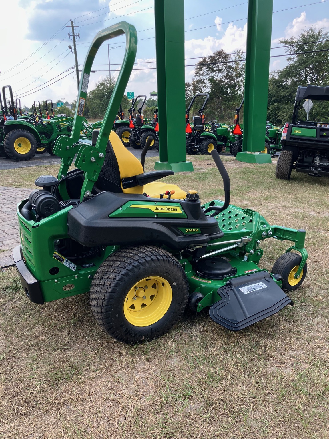 2024 John Deere Z920M Lawn Mower