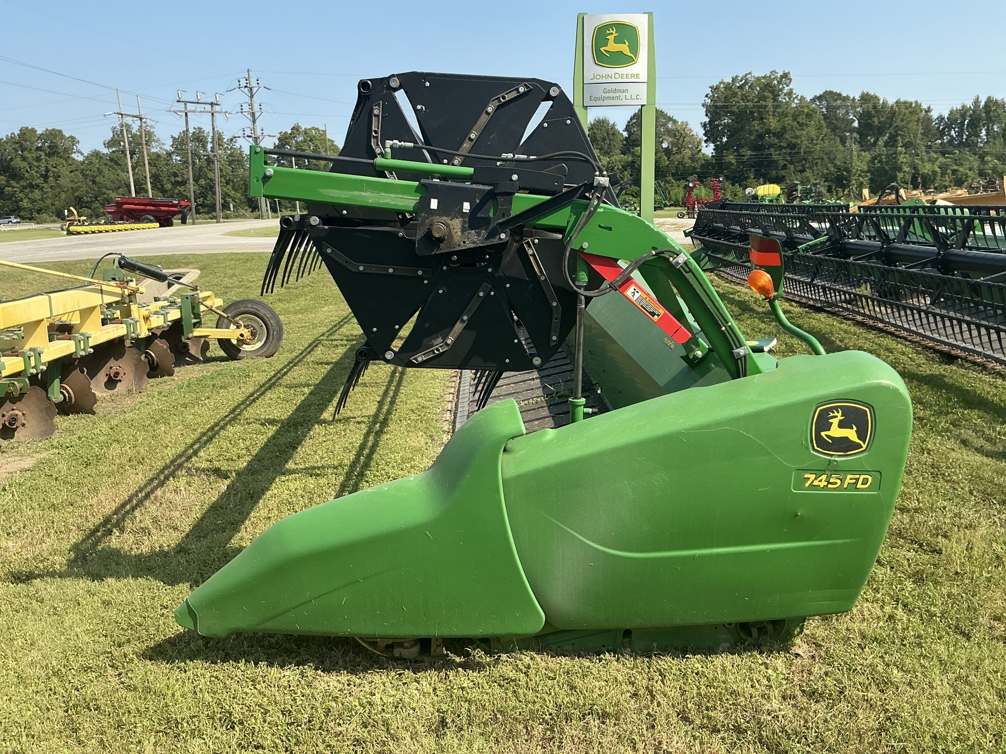 2019 John Deere 745FD Platform