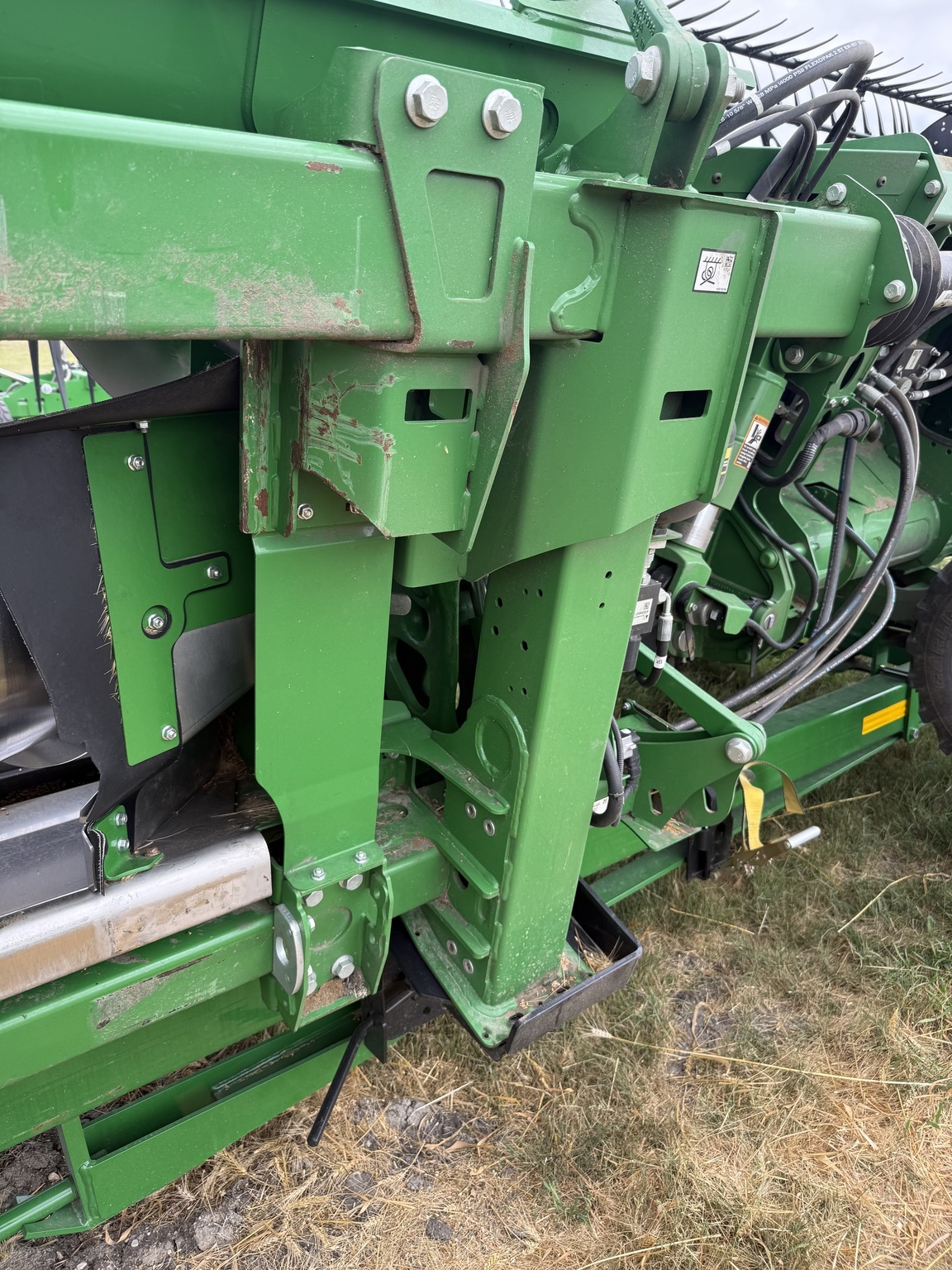 2022 John Deere HD40F Platform