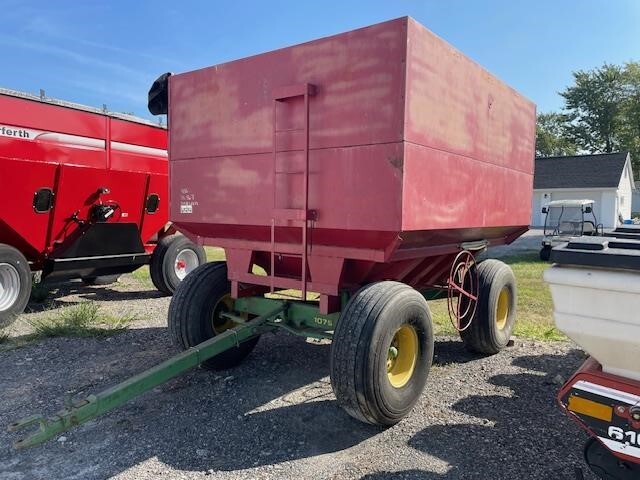  Unverferth 435 Gravity Wagon