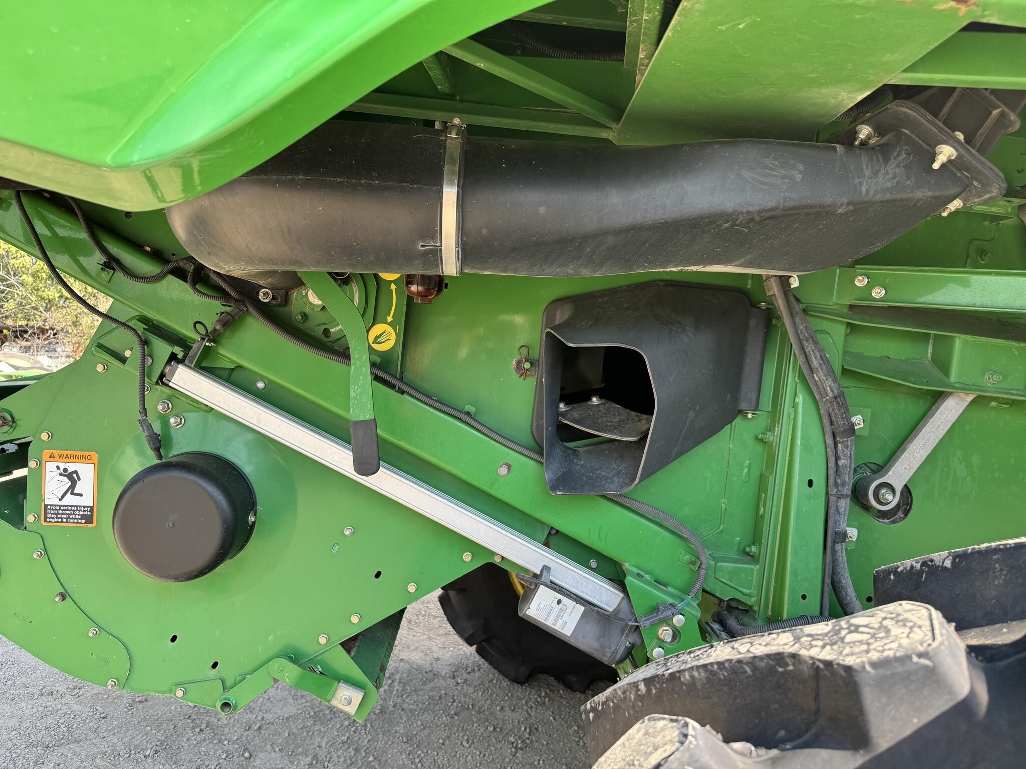 2013 John Deere S680 Combine