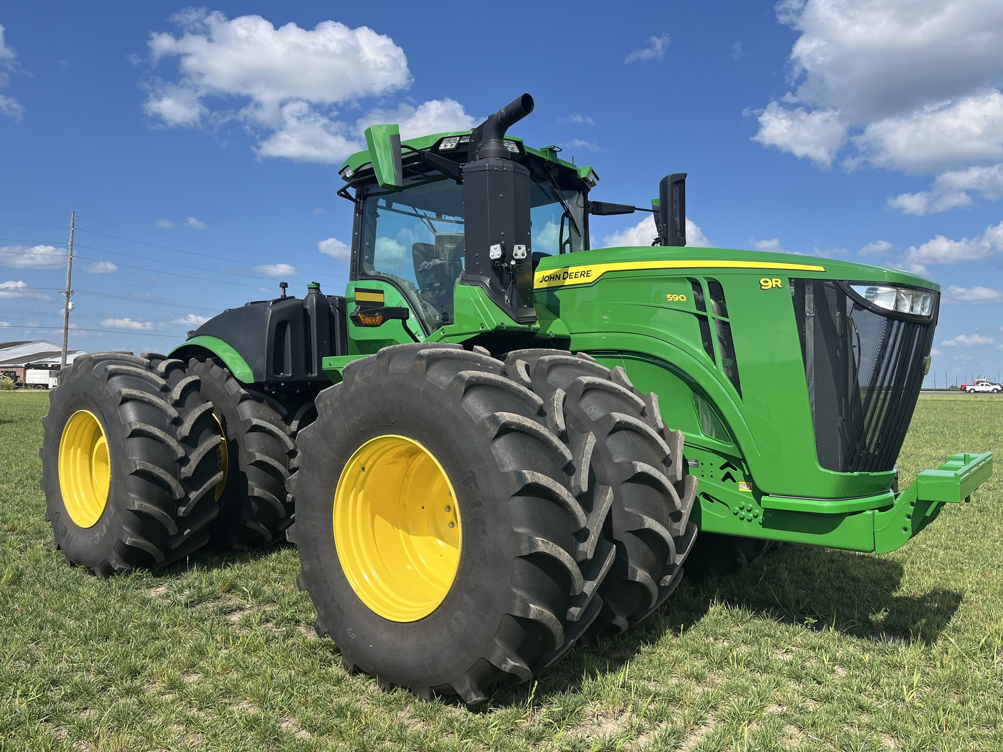 2022 John Deere 9R 590 Tractor