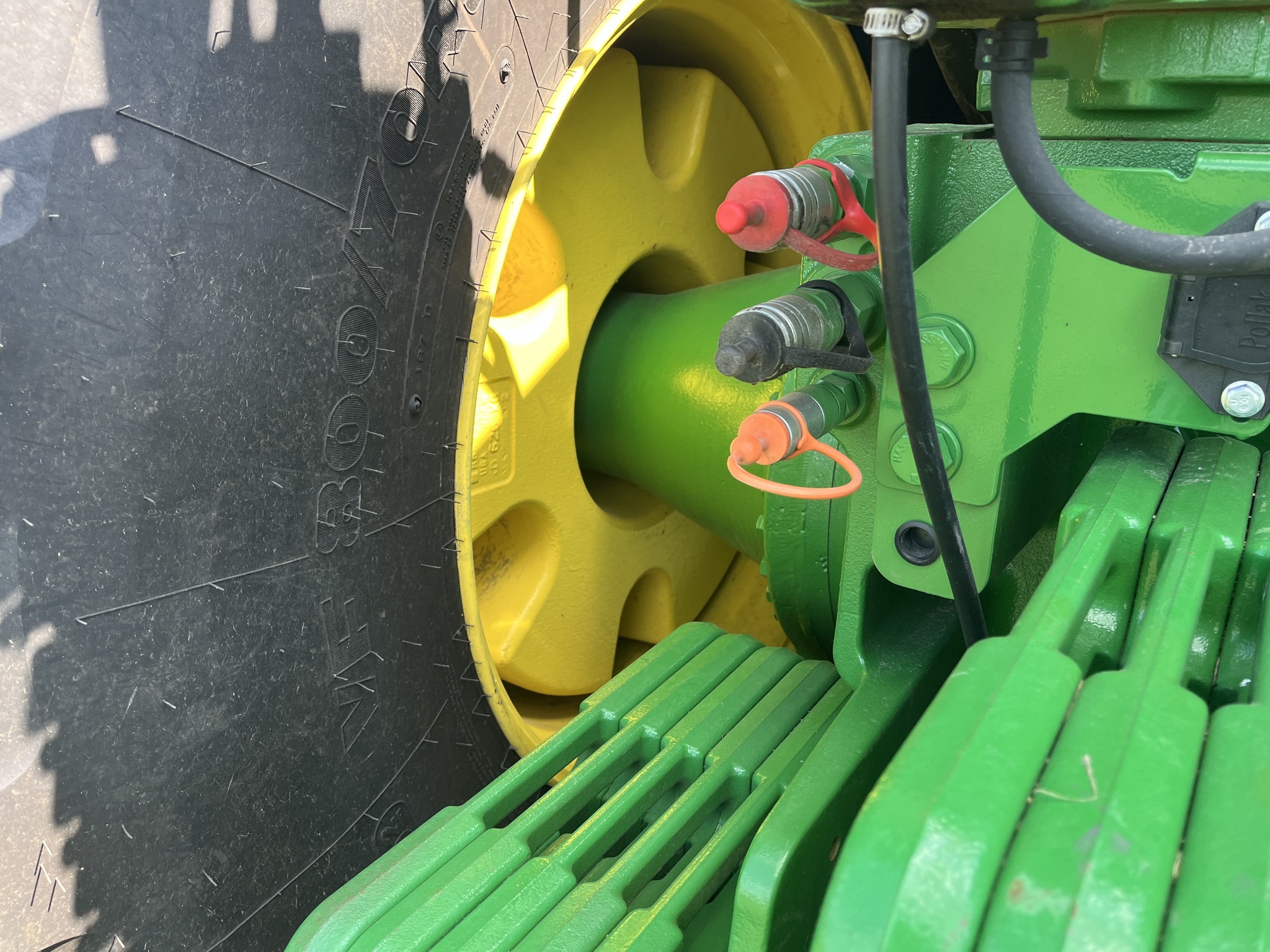 2022 John Deere 9R 590 Tractor