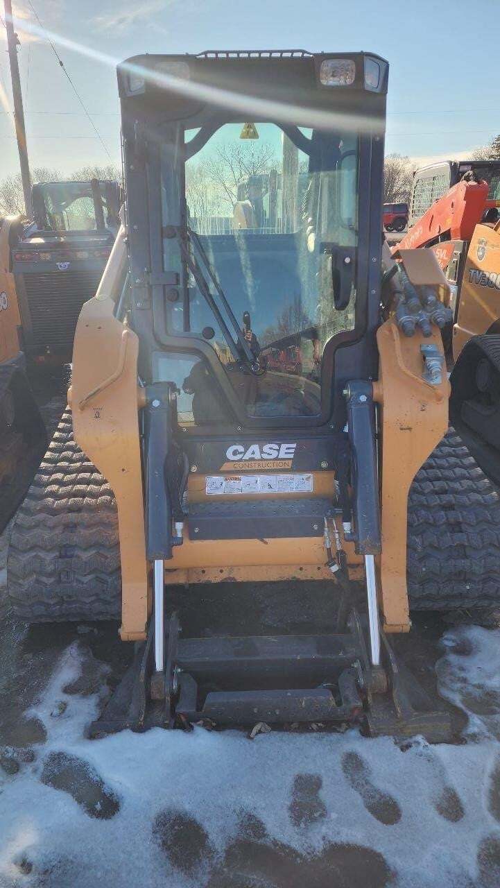 2021 Case TV370B Skid Steer